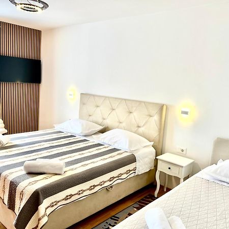 Holiday Resort Laura Задар Экстерьер фото